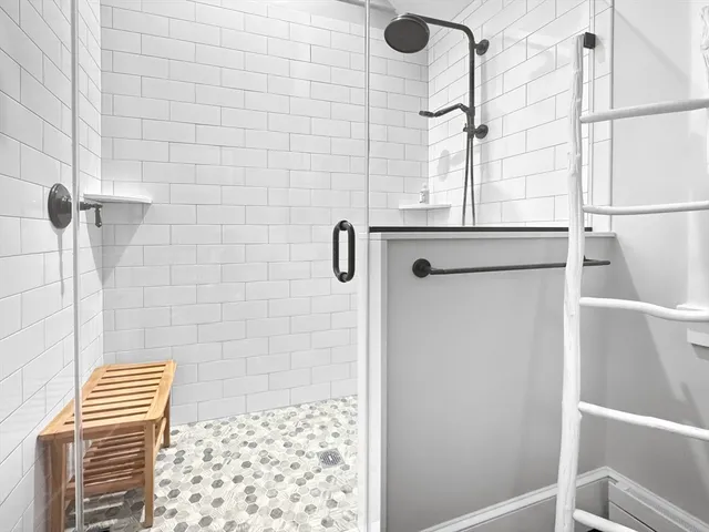 $6,000 | 7 Sanborn Terrace, Amesbury, MA 01913