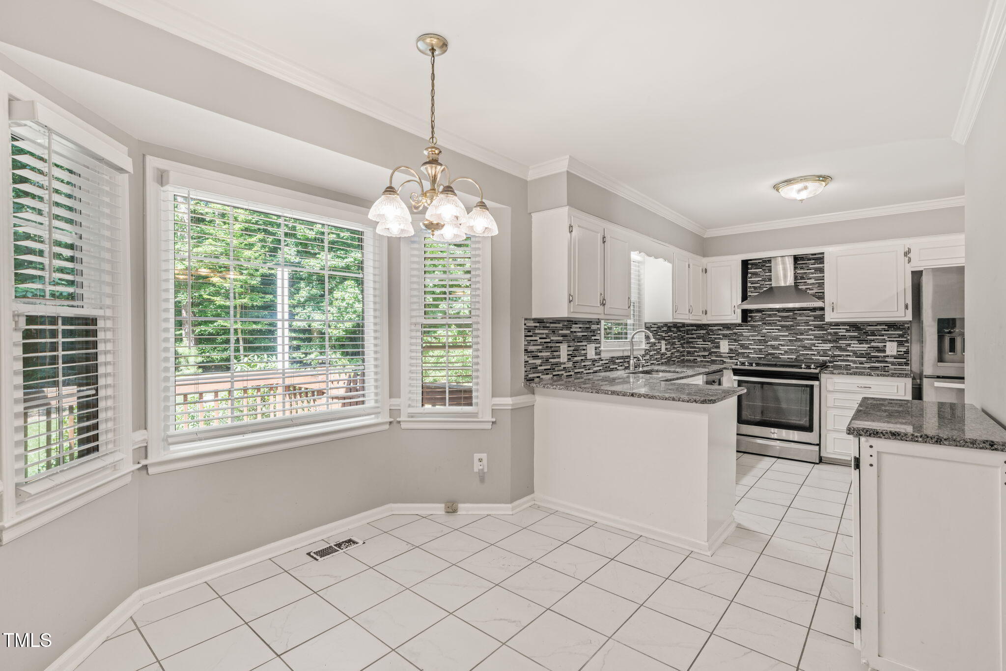 3821 Whispering Branch Road Raleigh, NC 27613 - Photo 11 of 35 Breakfast (2)