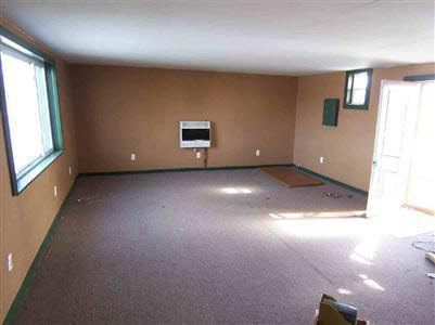 11302 Coldwater Road Flushing, MI 48433 - Photo 10 of 10 20196639-9.JPG