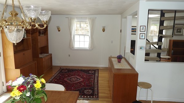 35 Forest Park Road Woburn, MA 01801 - Photo 8 of 29 Gallery Image 8