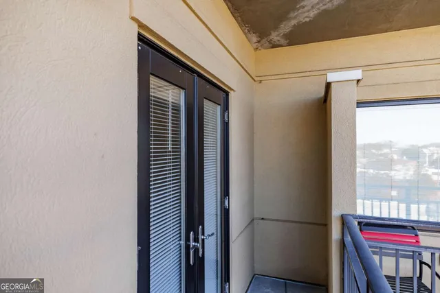 $950,000 | 250 West Broad Street, Unit 714, Athens, GA 30601