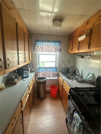 $2,500 | 455 Child Street, Unit 3, Warren, RI 02885