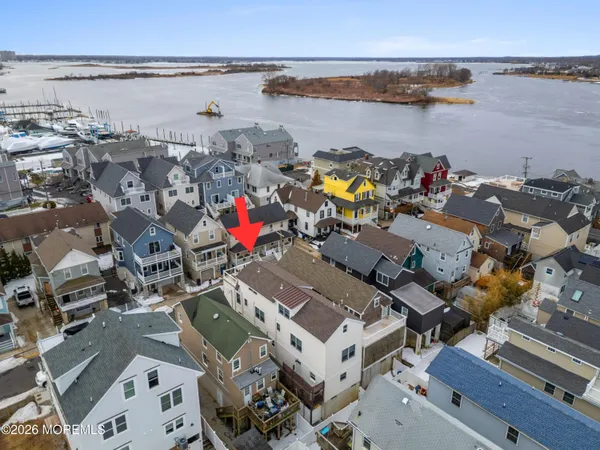 $15,000 | 11 Center Street, Sea Bright, NJ 07760