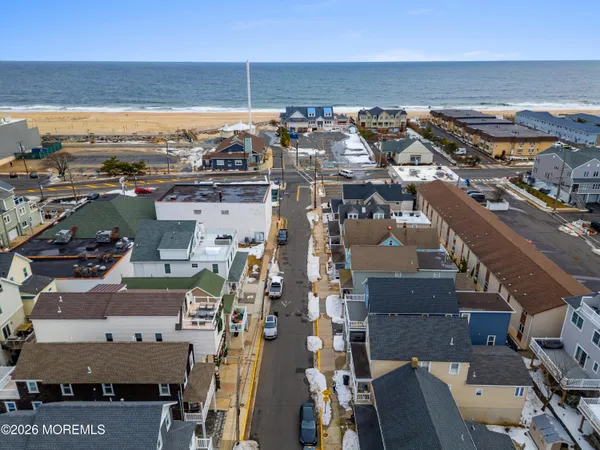 $15,000 | 11 Center Street, Sea Bright, NJ 07760