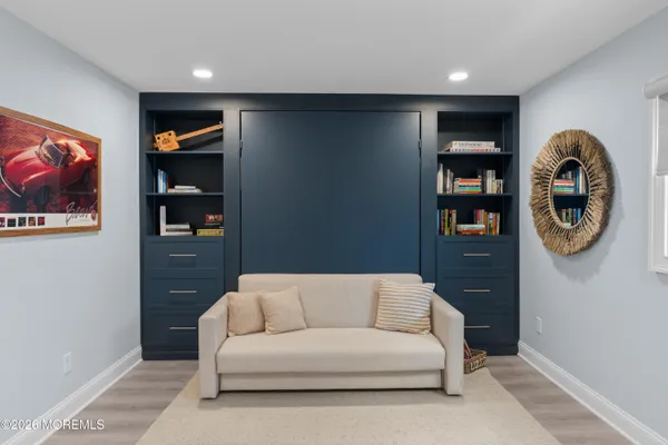 $15,000 | 11 Center Street, Sea Bright, NJ 07760