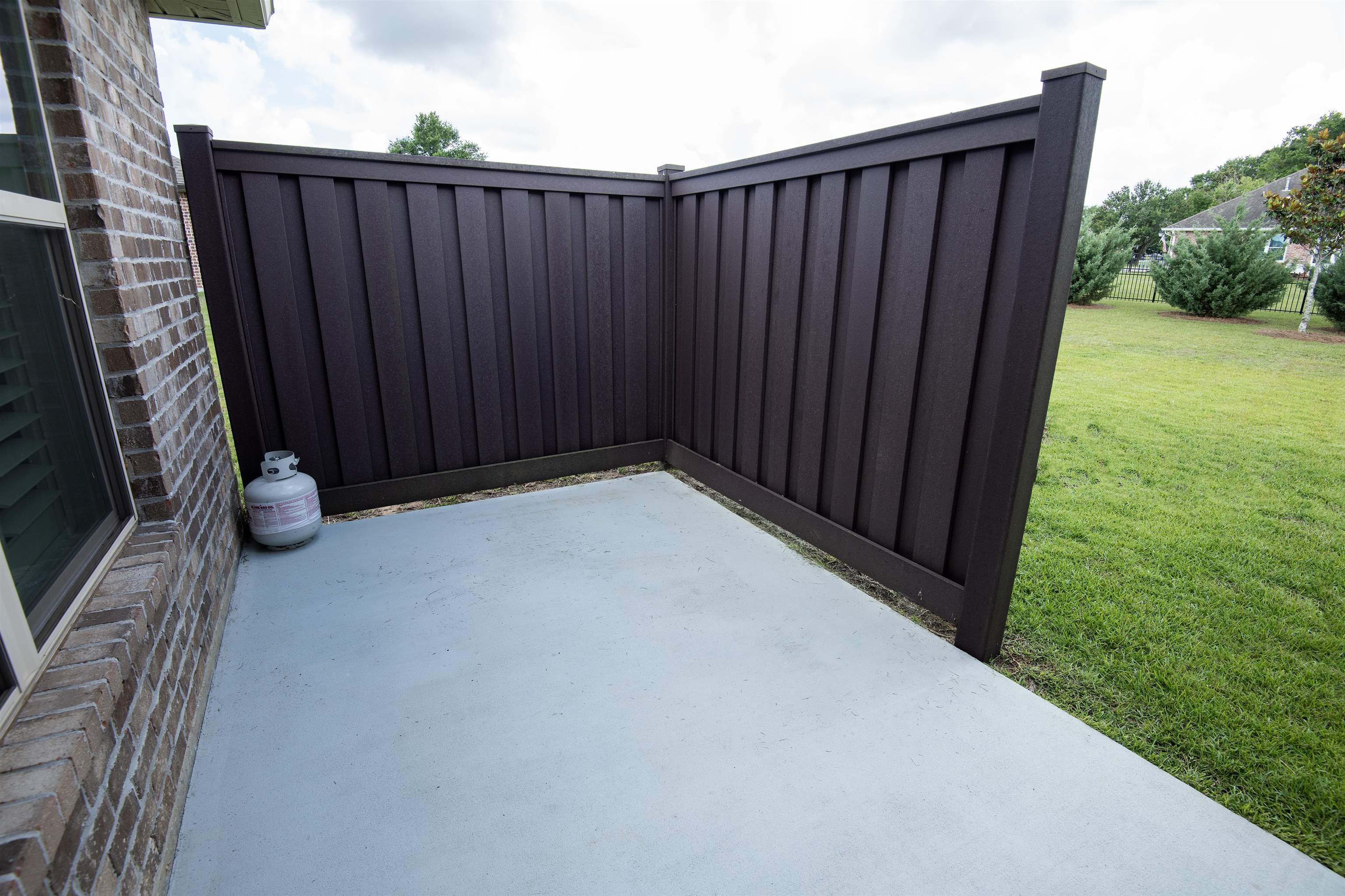 9843 Chipper Lane Foley, AL 36535 - Photo 34 of 34 Patio