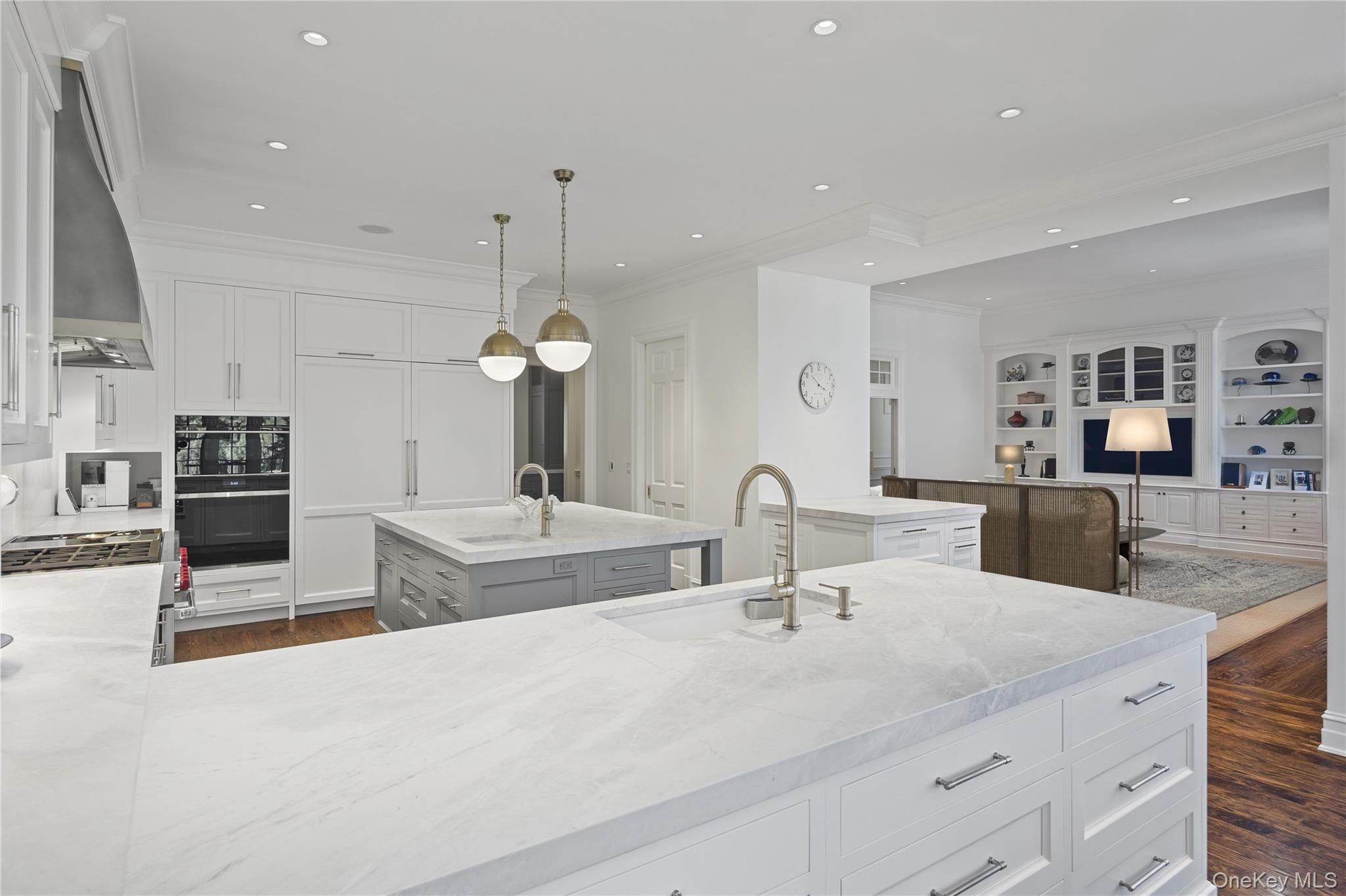 24 Penwood Road Bedford Corners, NY 10549 - Photo 13 of 44 Kitchen / Virtually Staged Family Room