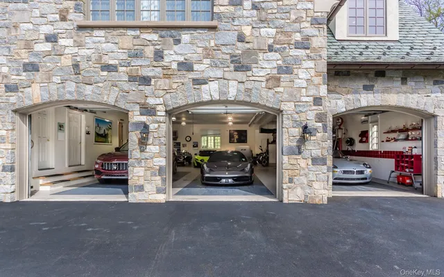 $6,250,000 | 24 Penwood Road, Bedford Corners, NY 10549