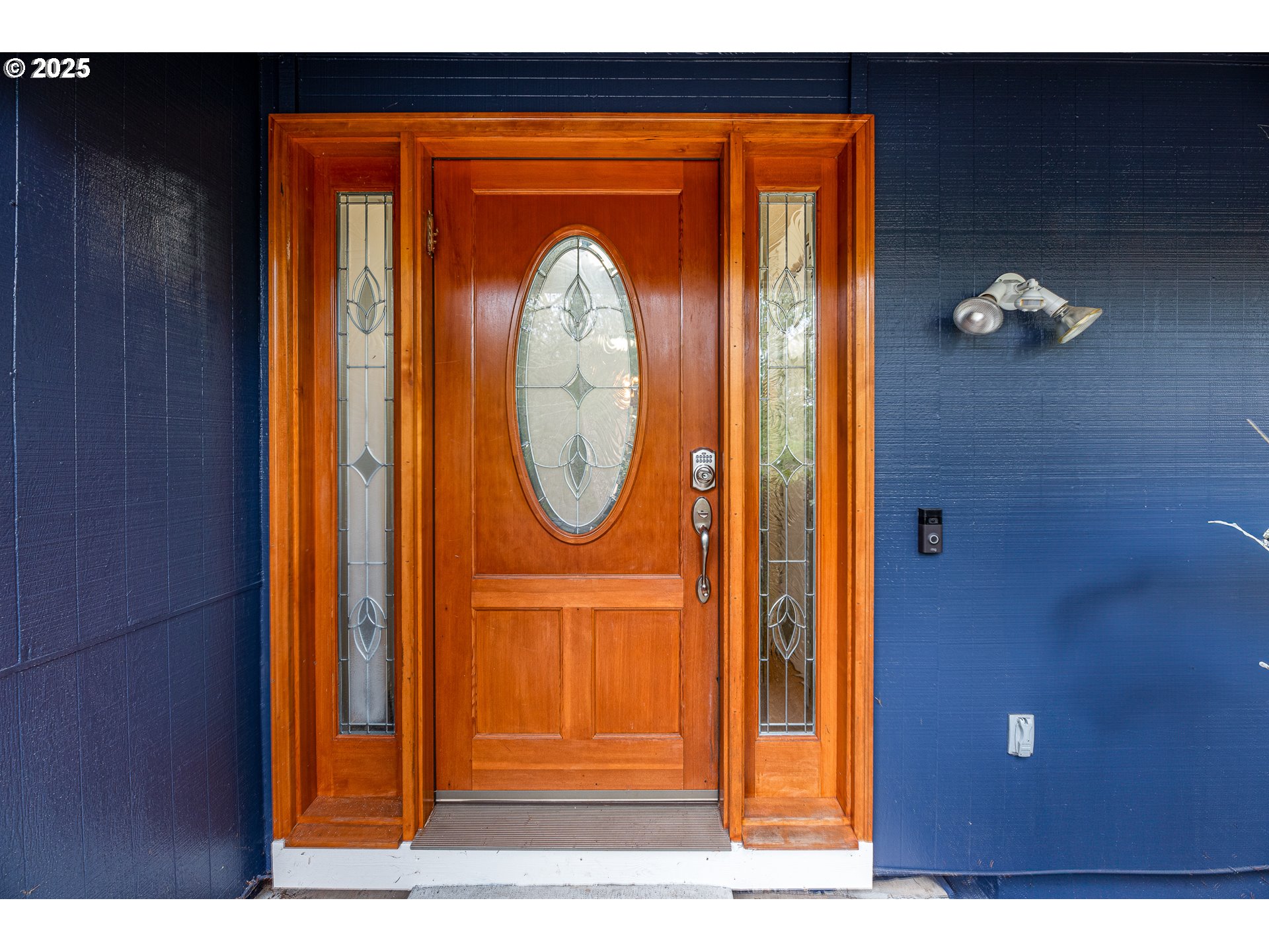 293 Brae Burn Drive Eugene, OR 97405 - Photo 2 of 35 a view of a entryway door