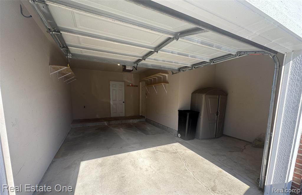 45679 Heather Ridge Drive Macomb, MI 48044 - Photo 30 of 38 Gallery Image 30