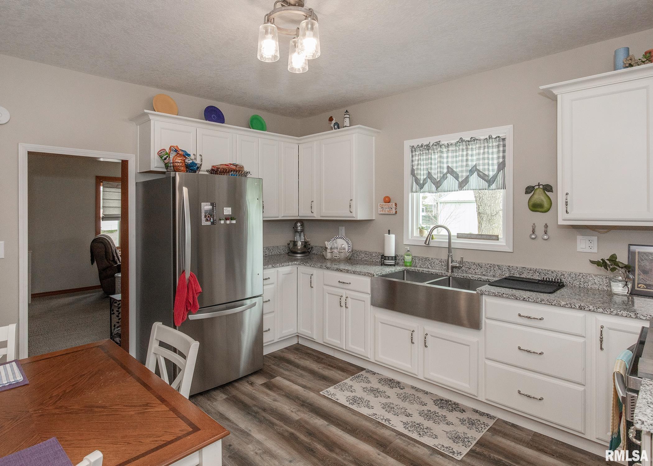 9585 New Liberty Road Walcott, IA 52773 - Photo 6 of 28 Gallery Image 6