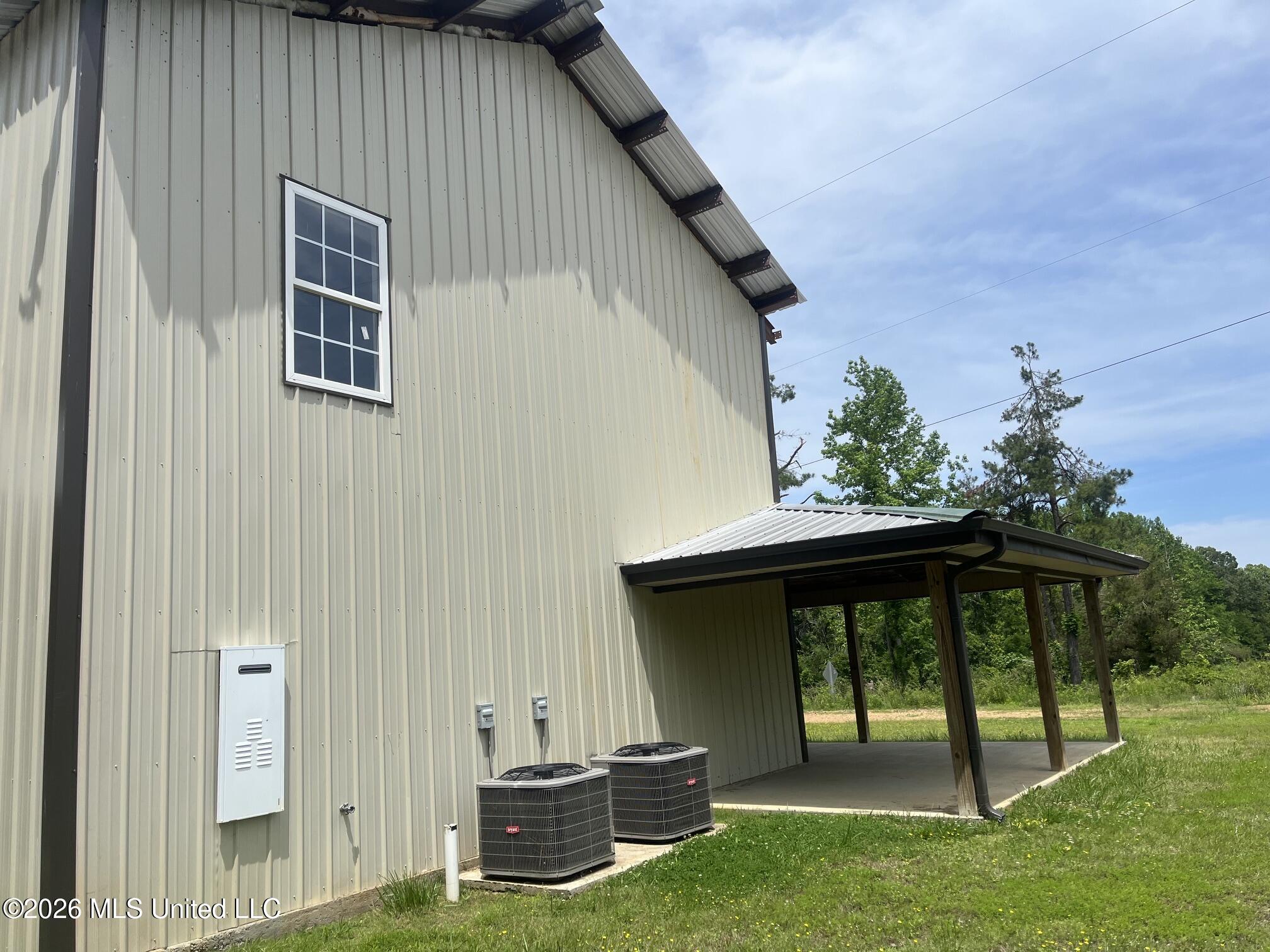 3096 Pope Water Valley Road Pope, MS 38658 - Photo 17 of 26 IMG_7227