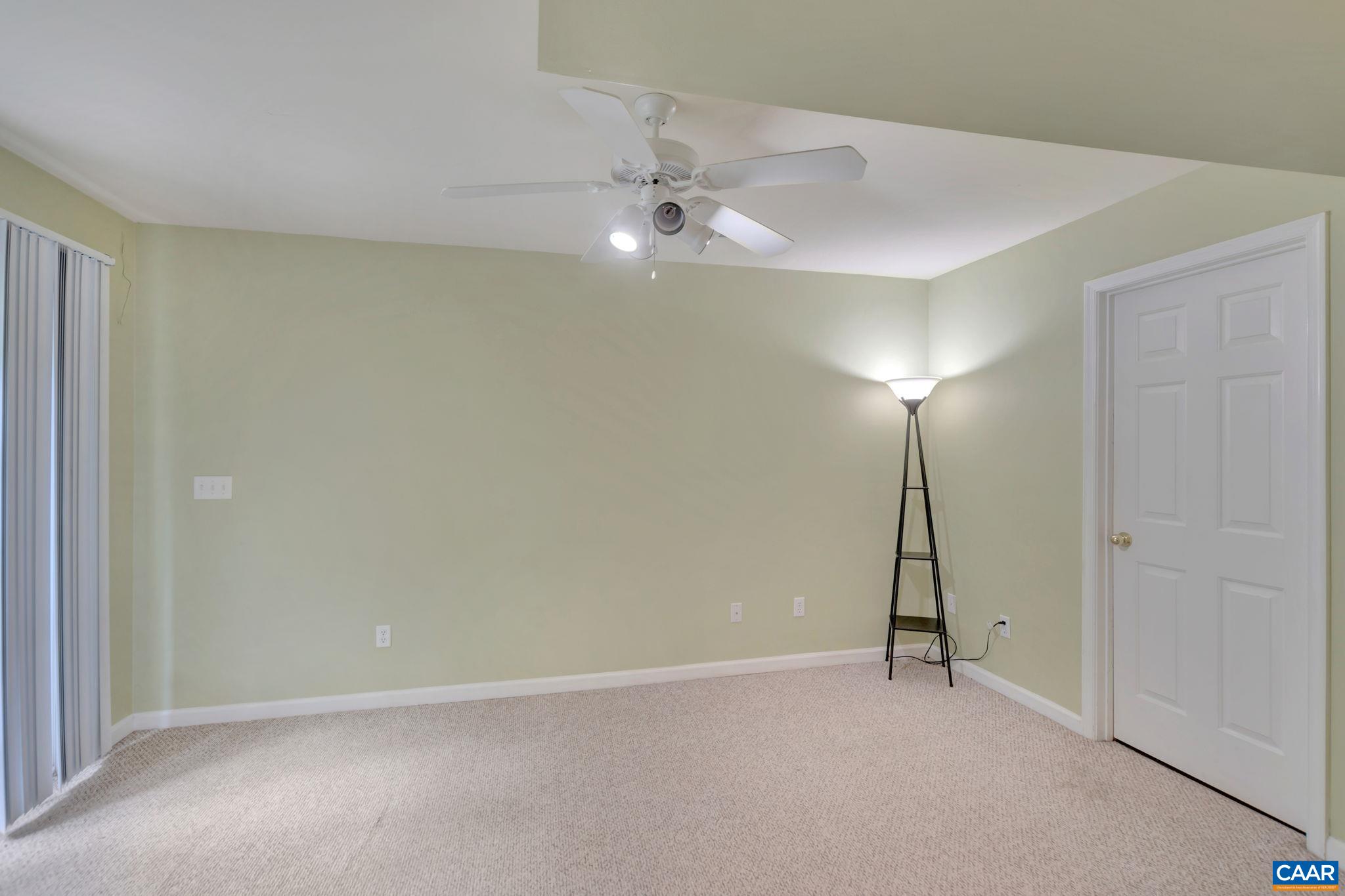 2 Riverside Drive Palmyra, VA 22963 - Photo 22 of 36 an empty room with closet and a ceiling fan