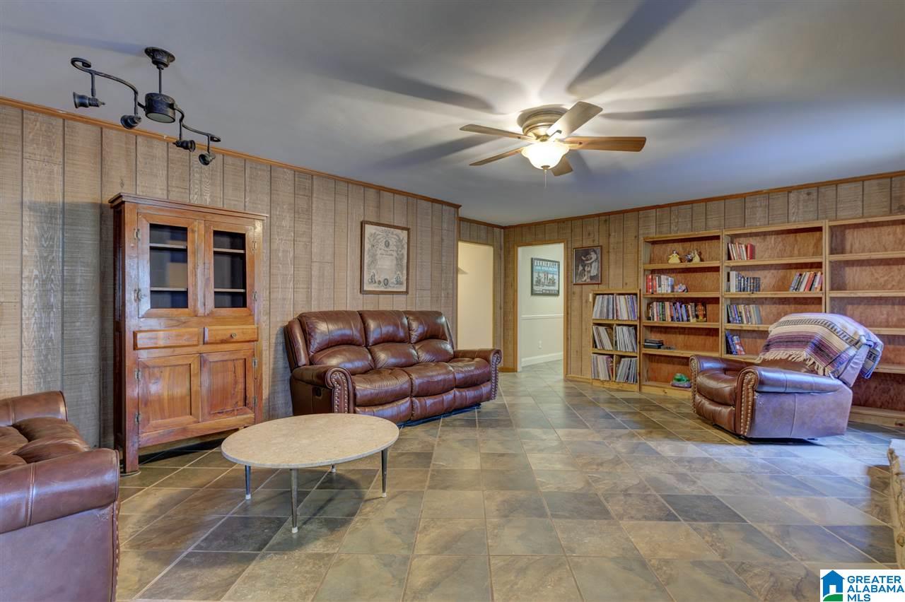 3828 Rock Ridge Road Birmingham, AL 35210 - Photo 6 of 28