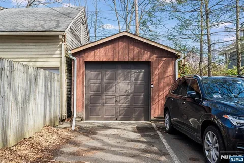 $549,000 | 41 Montague Place, Unit C0002, Montclair, NJ 07042