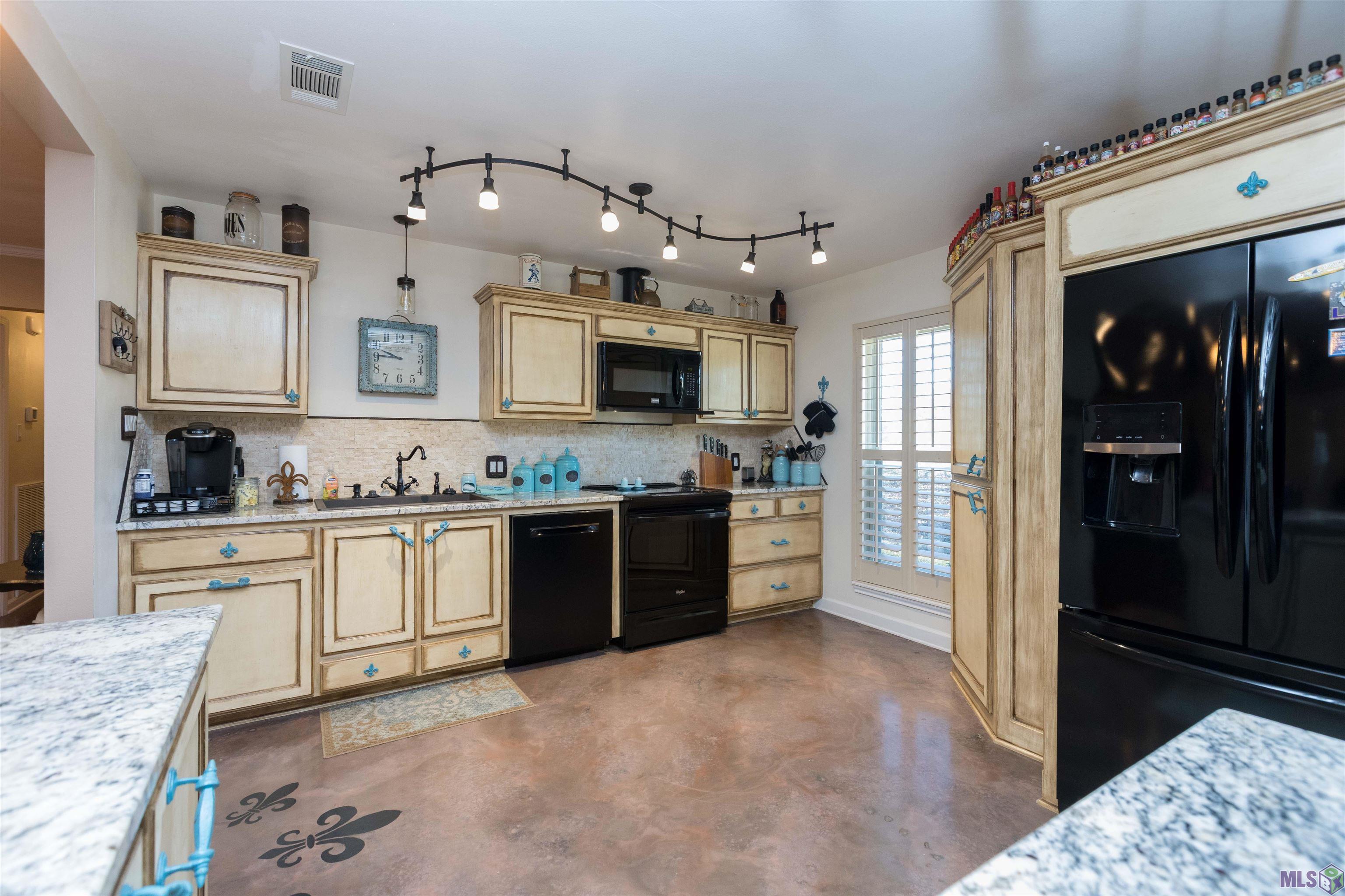 17386 Wirth Place Prairieville, LA 70769 - Photo 15 of 55