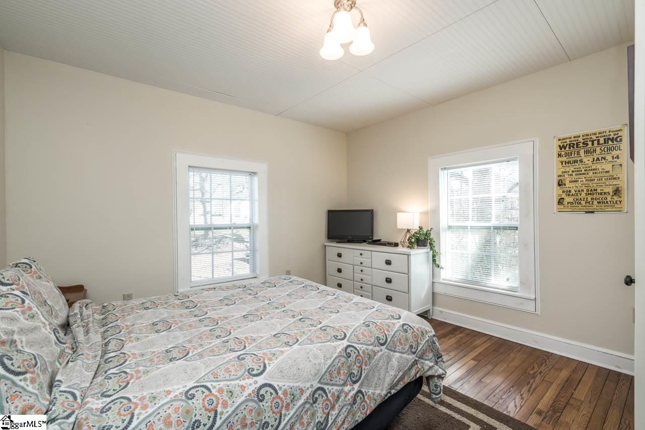 1111 Diamond Tip Boulevard Fountain Inn, SC 29644 - Photo 17 of 24