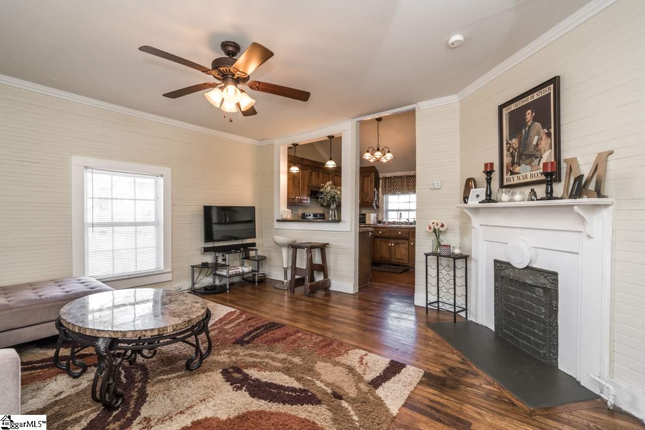 1111 Diamond Tip Boulevard Fountain Inn, SC 29644 - Photo 4 of 24