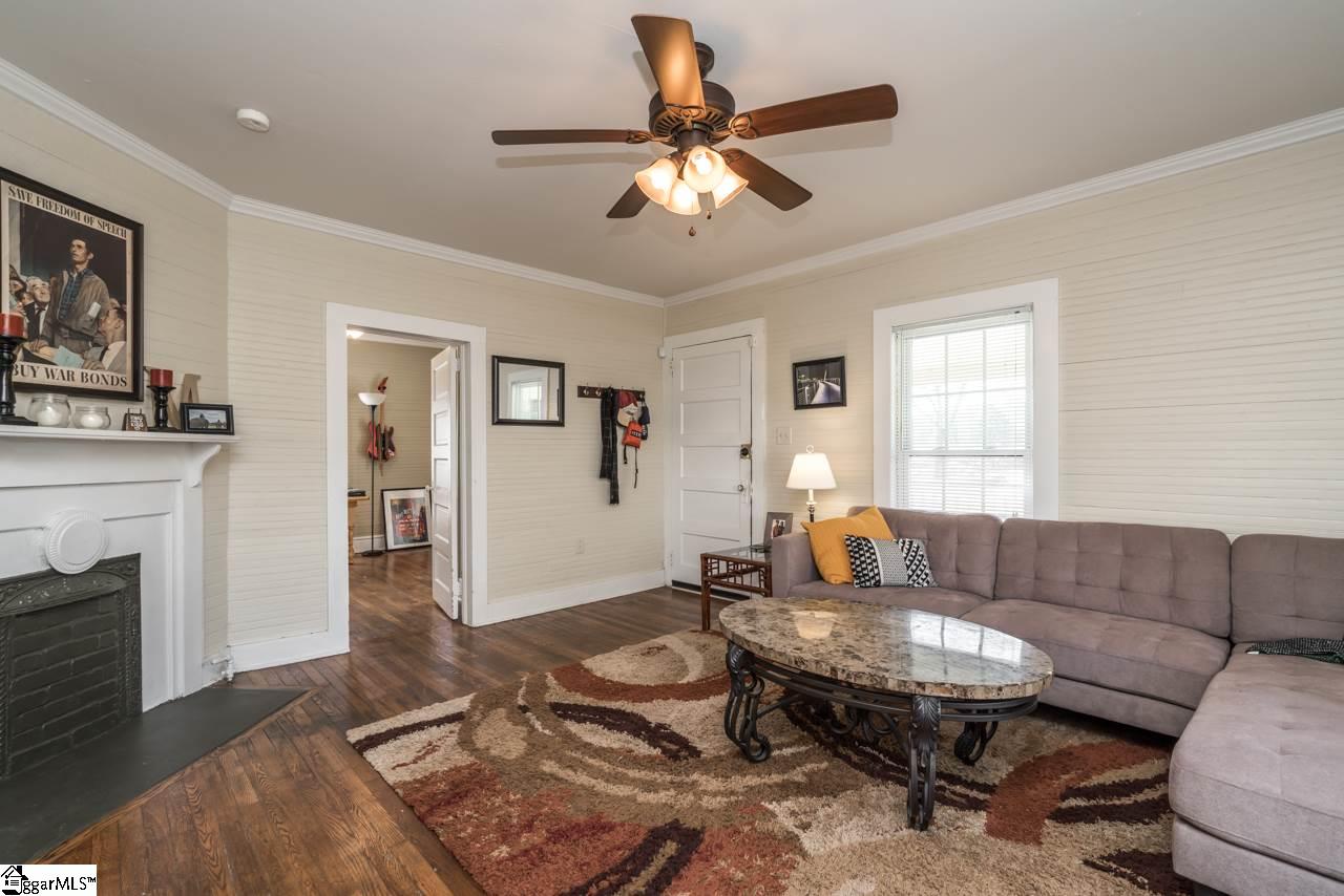 1111 Diamond Tip Boulevard Fountain Inn, SC 29644 - Photo 5 of 24