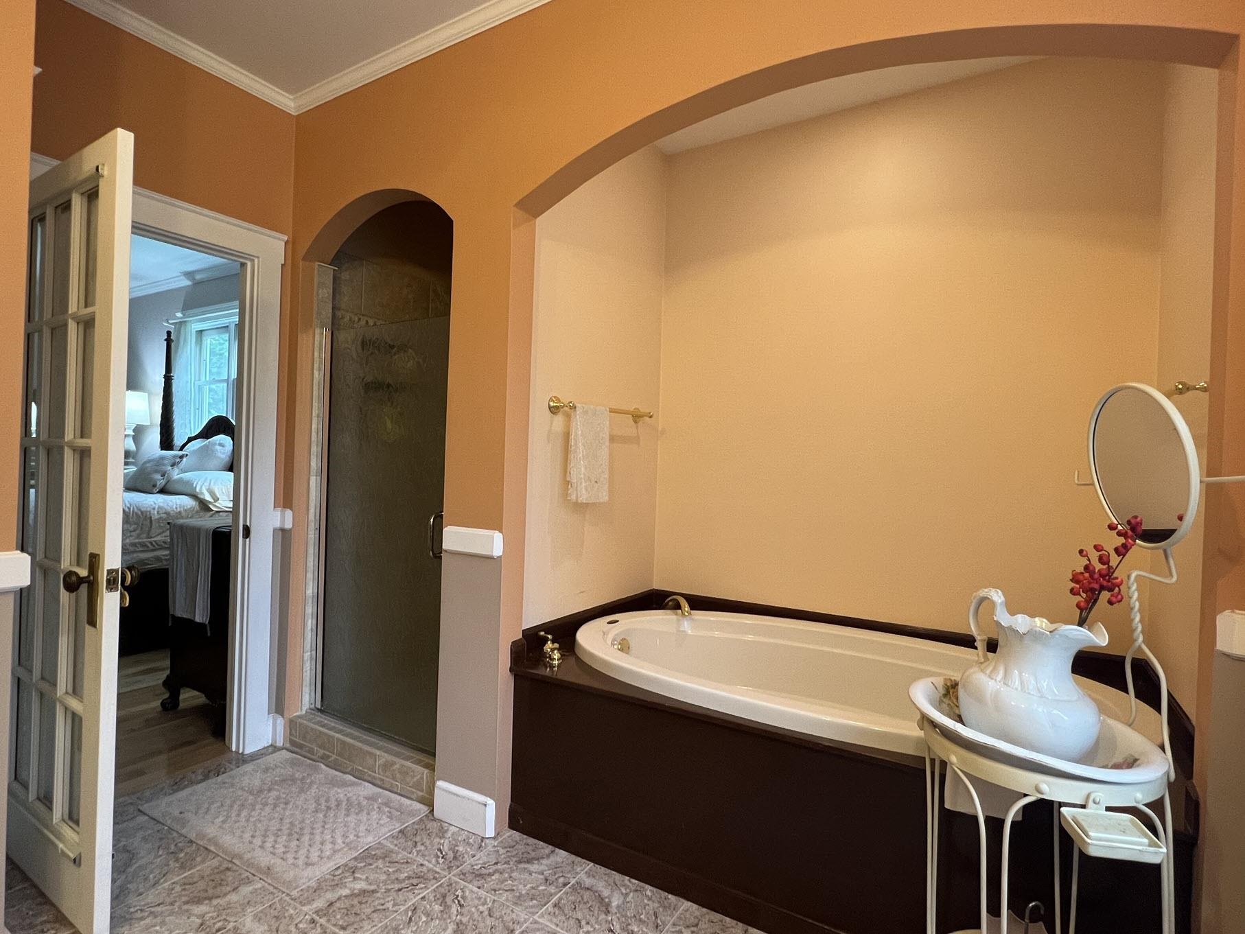 1292 East River Road Traverse City, MI 49696 - Photo 29 of 43 1903793-28.JPG