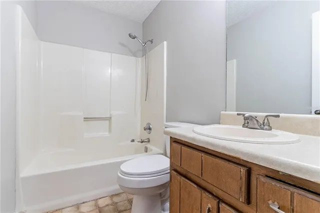 $197,000 | 604 Hamlet Court Southeast, Conyers, GA 30094