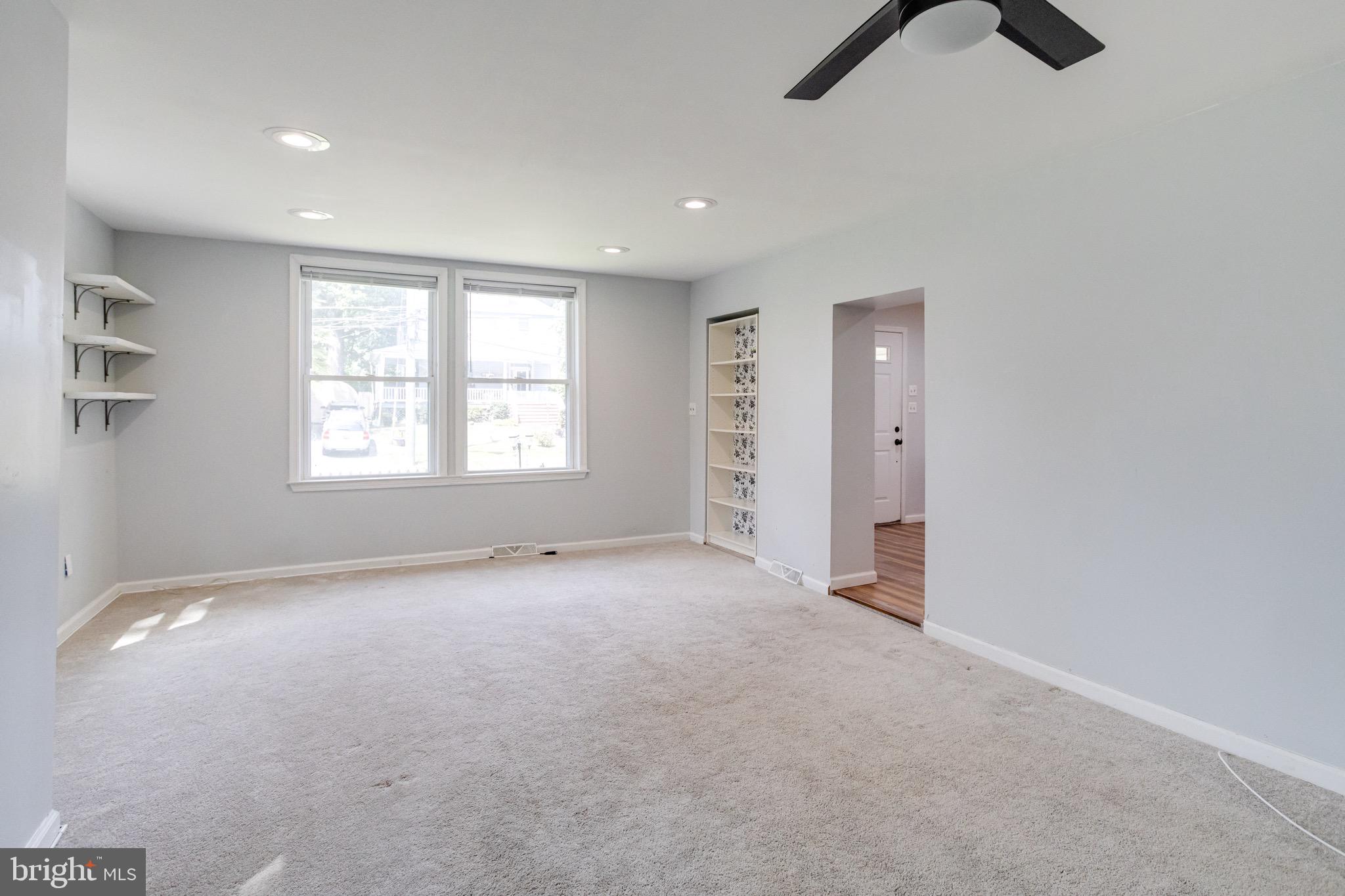 905 Regester Avenue Baltimore, MD 21239 - Photo 14 of 43