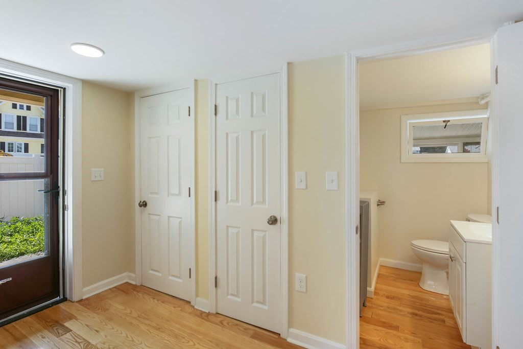 266 Webster Street Worcester, MA 01603 - Photo 25 of 42 a bathroom with white walls