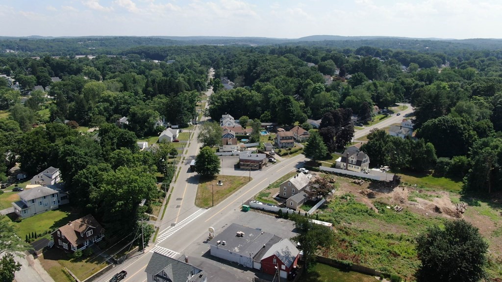 266 Webster Street Worcester, MA 01603 - Photo 40 of 42 an aerial view of a house with a yard