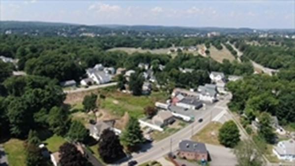 266 Webster Street Worcester, MA 01603 - Photo 8 of 42 an aerial view of a city with lots of residential buildings