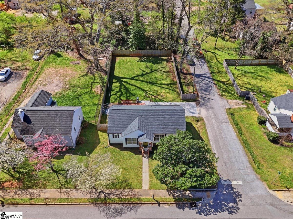 833 North Franklin Road Greenville, SC 29617 - Photo 29 of 35
