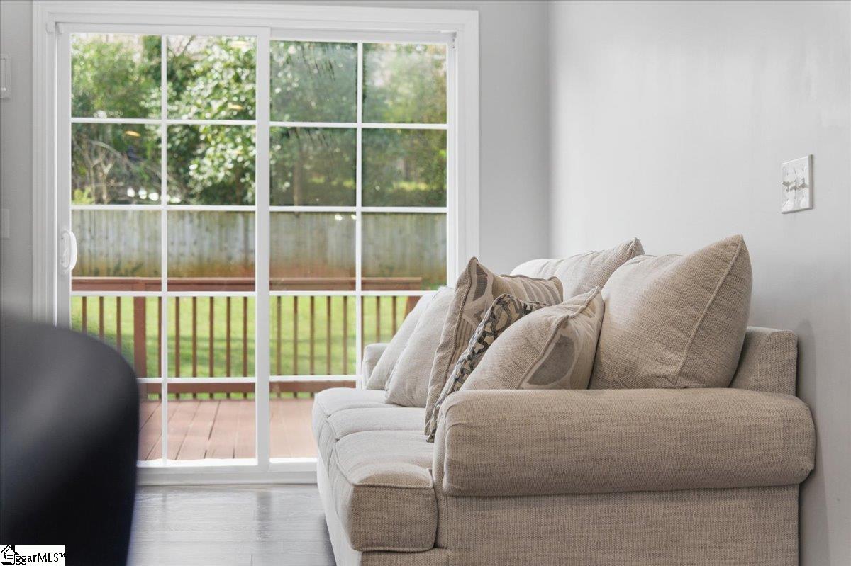 833 North Franklin Road Greenville, SC 29617 - Photo 8 of 35