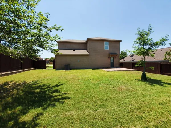 $1,845 | 110 Outfitters Court, Newark, TX 76071