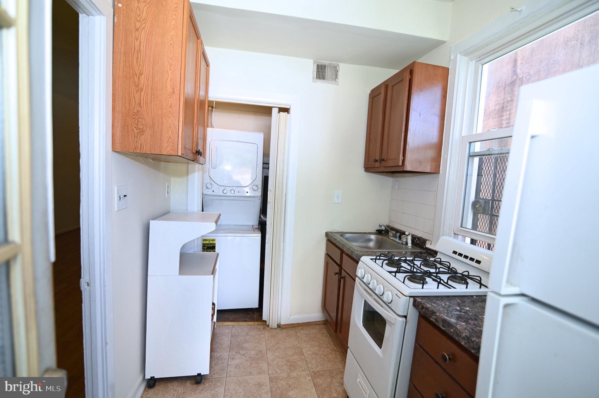 513-519 12th Street Southeast Washington, DC 20003 - Photo 28 of 58 519 Kitchen/lundry