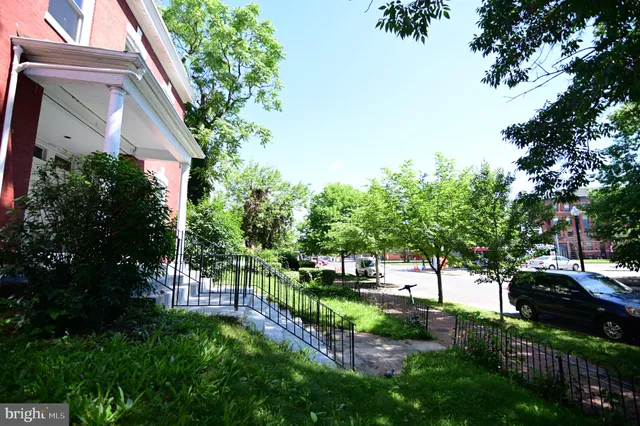 $1,800,000 | 513-519 12th Street Southeast, Washington, DC 20003