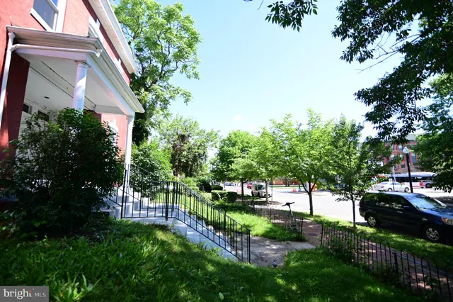 $1,800,000 | 513-519 12th Street Southeast, Washington, DC 20003