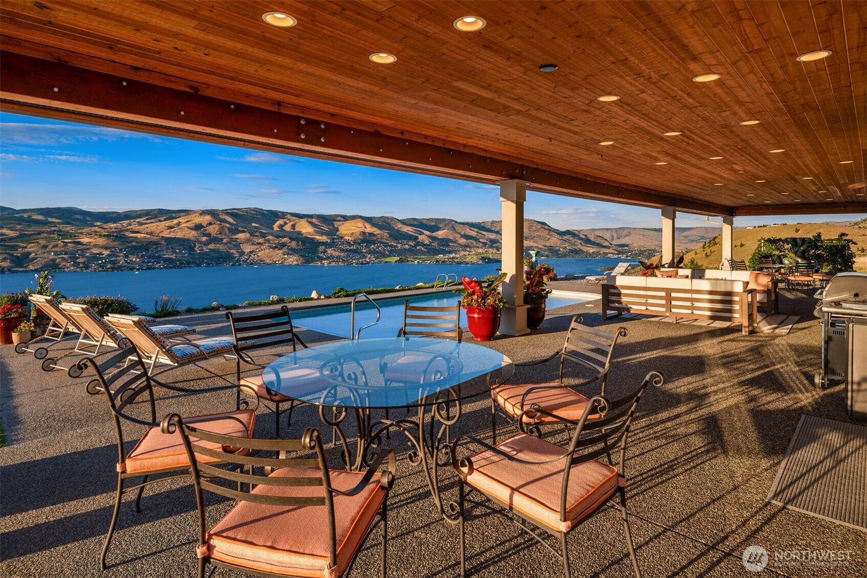 450 Hawks Meadow Road Chelan, WA 98816 - Photo 14 of 40