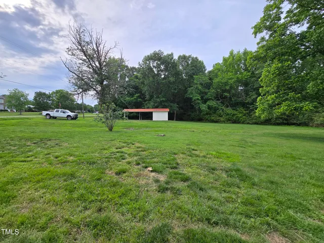 $400,000 | 3669 West Greensboro Chapel Hill Road, Liberty, NC 27298