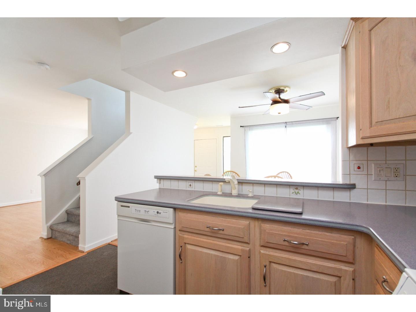 87 Sandra Road Voorhees, NJ 08043 - Photo 8 of 25 Kitchen