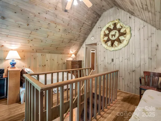 $649,000 | 126 Sleeping Bear Ln Lake, Lake Lure, NC 28746