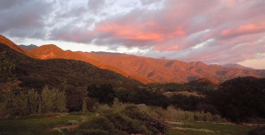 2525 Gridley Road Ojai, CA 93023 - Photo 23 of 40 Spectacular views of Ojai's famous "Pink Moment"