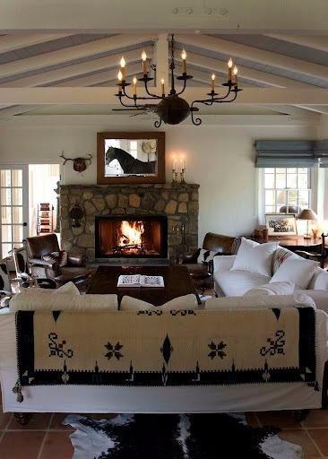 2525 Gridley Road Ojai, CA 93023 - Photo 4 of 40 Living room