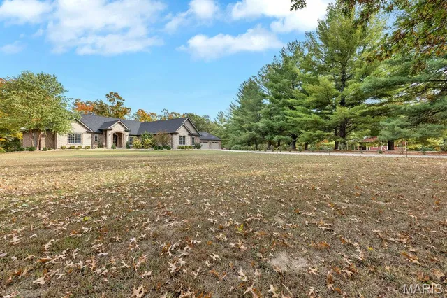 $2,775,000 | 353 Callaway Ridge Drive, Defiance, MO 63341