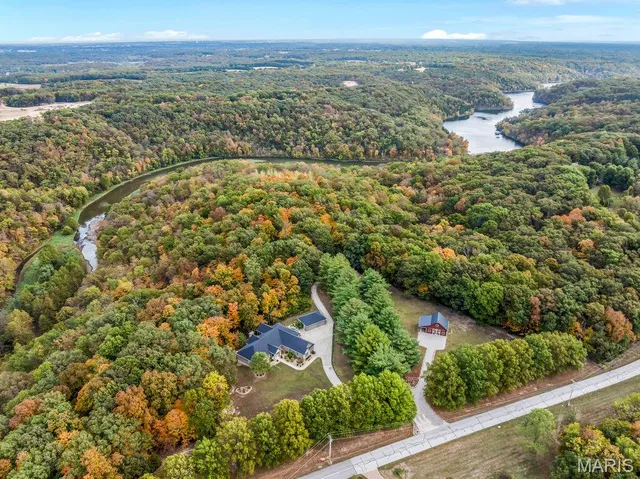 $2,775,000 | 353 Callaway Ridge Drive, Defiance, MO 63341