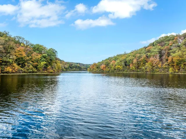 $2,775,000 | 353 Callaway Ridge Drive, Defiance, MO 63341