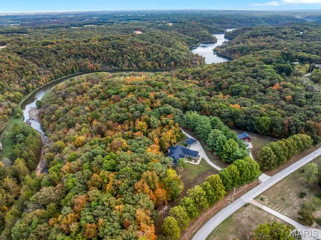 $2,775,000 | 353 Callaway Ridge Drive, Defiance, MO 63341