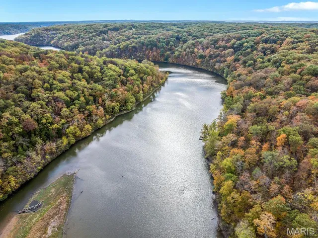 $2,775,000 | 353 Callaway Ridge Drive, Defiance, MO 63341