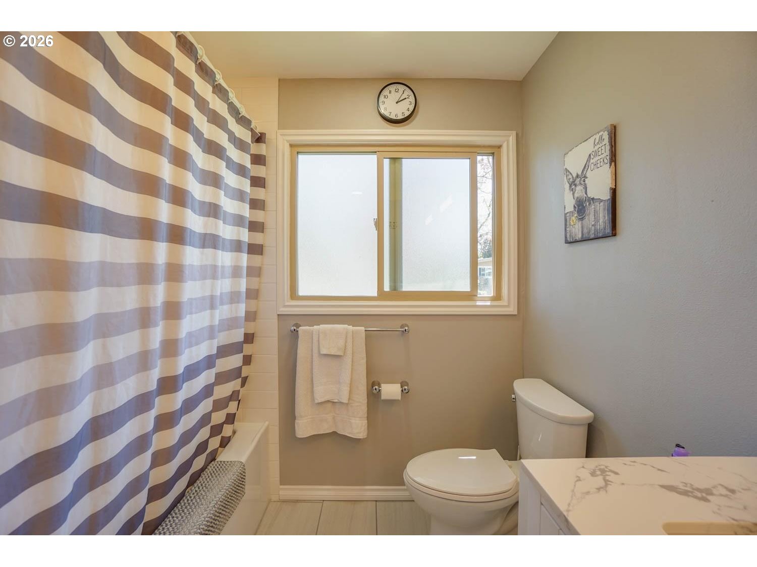 13639 Southeast Clay Street Portland, OR 97233 - Photo 25 of 36