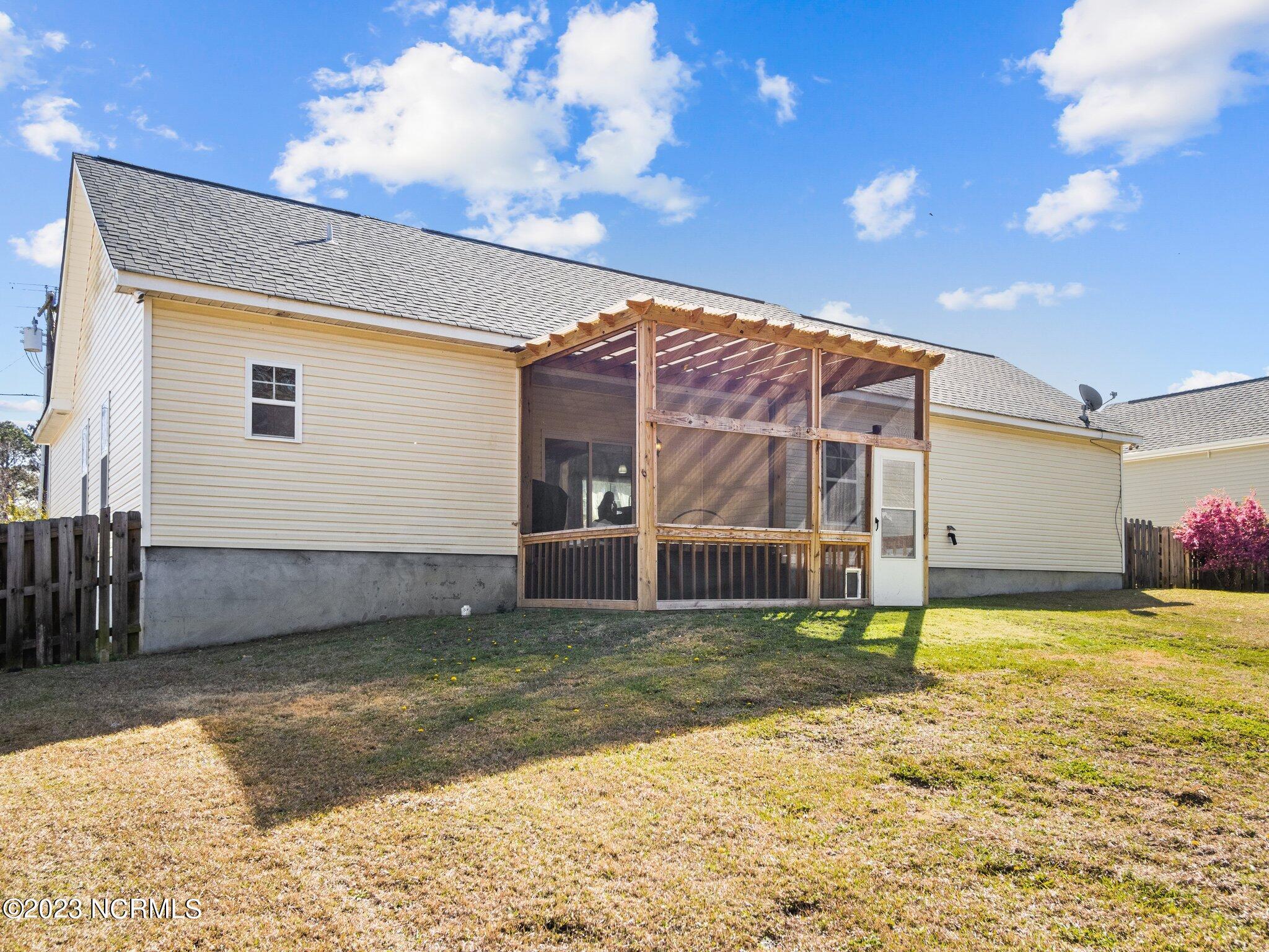 604 Tar Landing Road Holly Ridge, NC 28445 - Photo 36 of 50 36-web-or-mls-06
