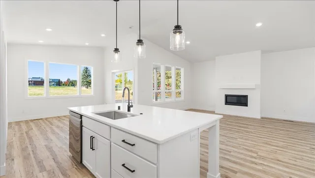 $815,000 | 16785 North Wellington Road, Colbert, WA 99005