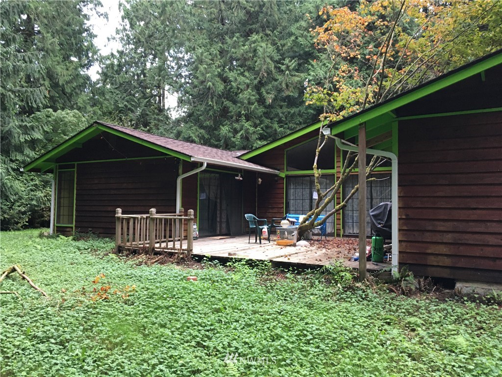 512 Newberg Road Snohomish, WA 98290 - Photo 2 of 32